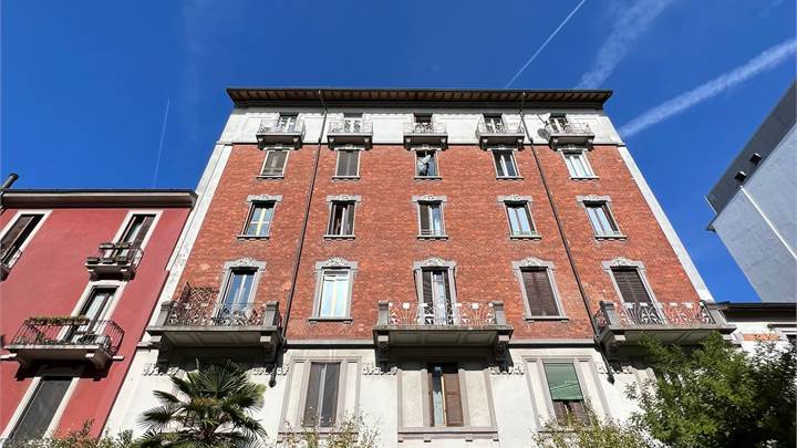 QUADRILOCALE IN BOVISA POLITECNICO / SCALO FARINI