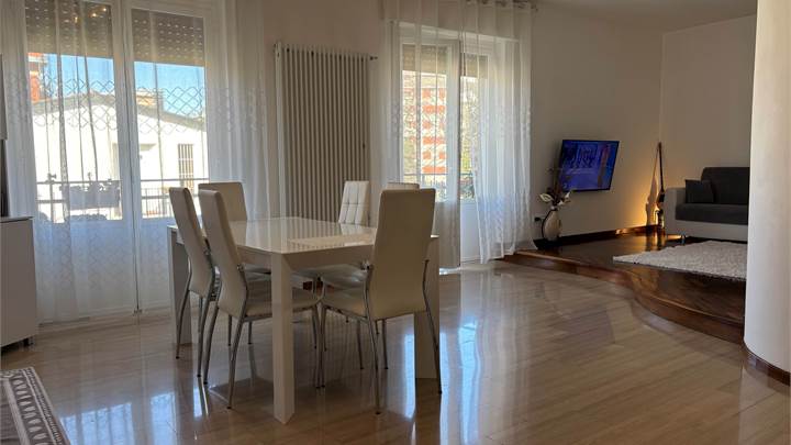 2 locali in affitto a Novate Milanese
